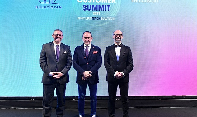 “Bulutistan Customer Summit 2023" Türkiye'nin Bilişim Sektörünü Bir Araya Getirdi