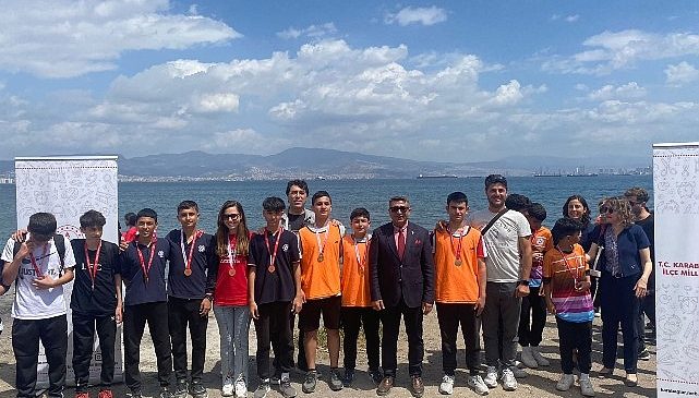 Karabağlar'da Oryantiring Yarışması Büyük İlgi Gördü